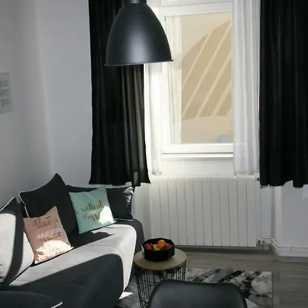 Stylish In Center Pula