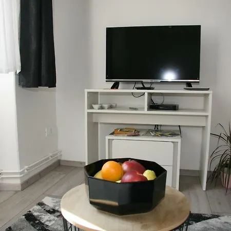 Stylish In Center Apartamento Pula