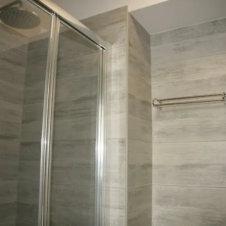 Stylish In Center Apartament *